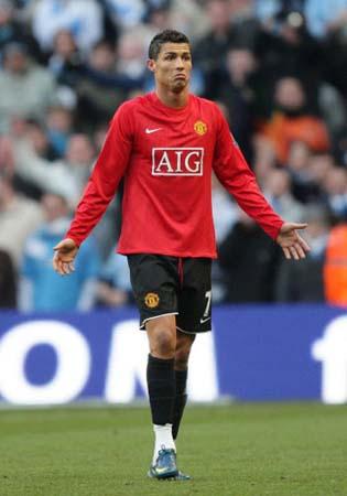 国脚助攻连续两轮进球，状态火热（国脚连续两轮又进球又送助攻，状态火热）