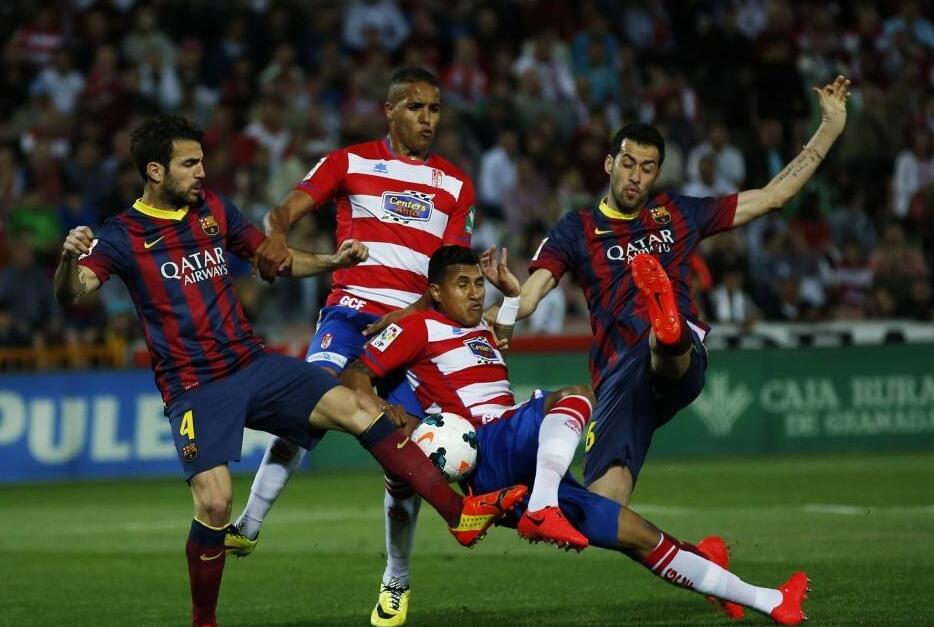 NBA球员数据榜：字母哥助攻领跑,（NBA球员数据排行：字母哥助攻居首）