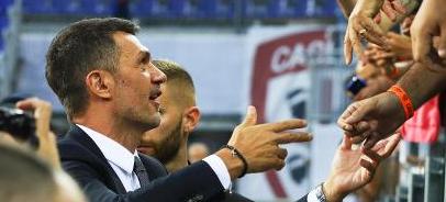 荷兰女国脚罗尔德公开谈论与女友恋情，两人曾因亲密照片受批评（荷兰女足国脚罗尔德谈与女友恋情：亲密合照曾惹争议）