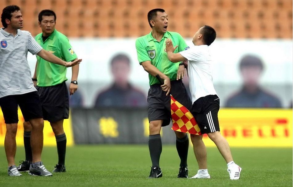 姆巴佩、C罗、德布劳内均未参与FIFA年度最佳球员投票（FIFA年度最佳球员投票未见姆巴佩、C罗、德布劳内参与）