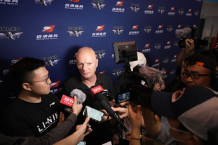 最具影响力的足球纪录（足坛影响力最大的纪录）